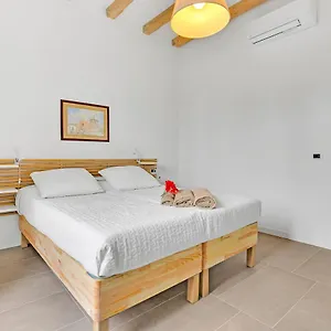 Alessia's Flat- Naviglio Grande Appartamento